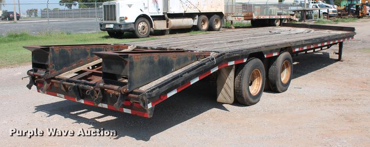 image for item DZ9994 1990 International Trailer Corp equipment trailer