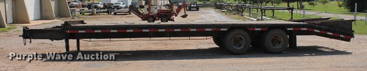image for item DZ9994 1990 International Trailer Corp equipment trailer