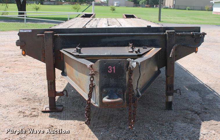 image for item DZ9994 1990 International Trailer Corp equipment trailer