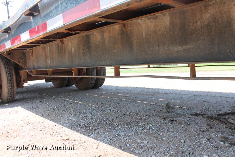 image for item DZ9994 1990 International Trailer Corp equipment trailer