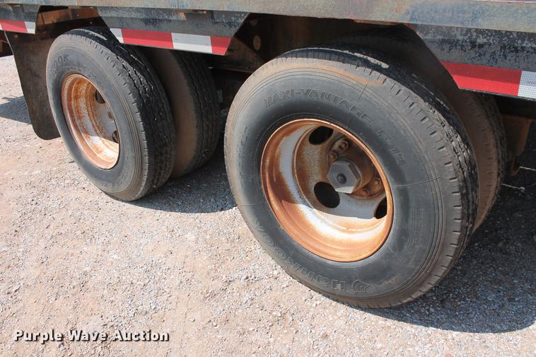 image for item DZ9994 1990 International Trailer Corp equipment trailer