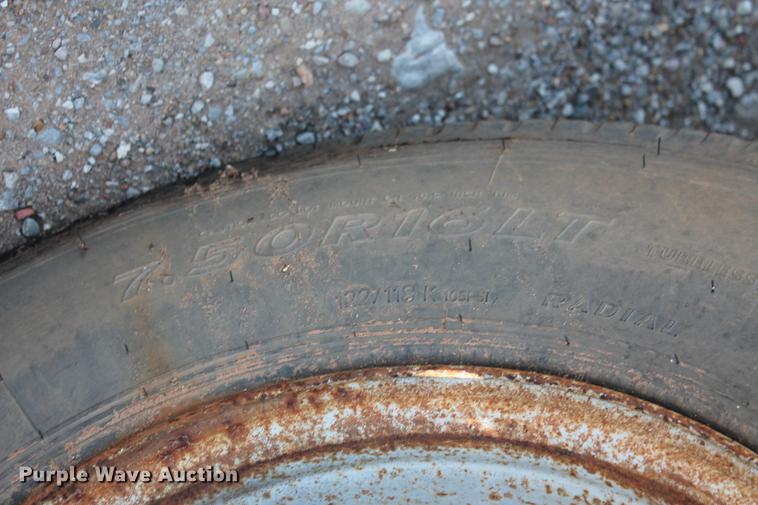 image for item DZ9994 1990 International Trailer Corp equipment trailer