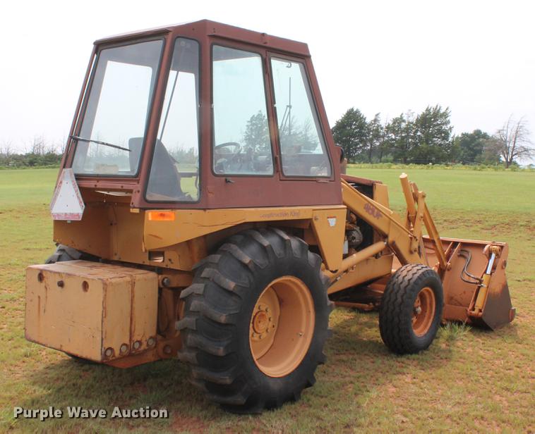 image for item DZ9999 1994 Case 480F loader tractor