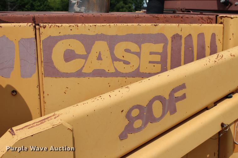 image for item DZ9999 1994 Case 480F loader tractor