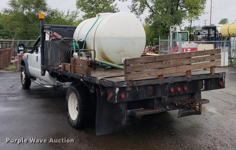 image for item EF9819 2008 Ford F450 Super Duty flatbed truck