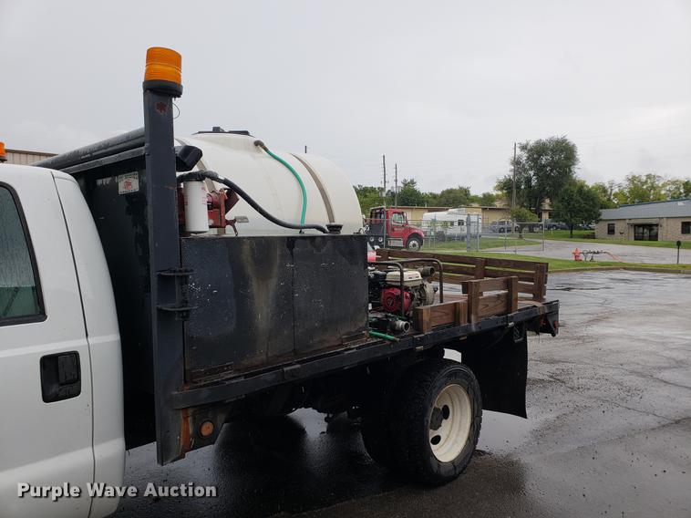 image for item EF9819 2008 Ford F450 Super Duty flatbed truck