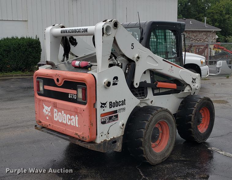 image for item EF9821 2012 Bobcat S770 skid steer