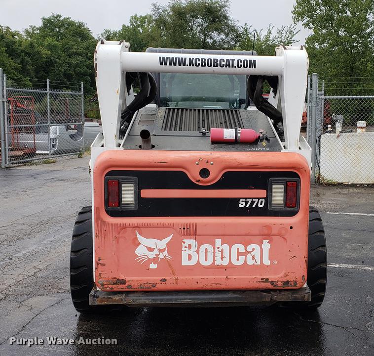 image for item EF9821 2012 Bobcat S770 skid steer
