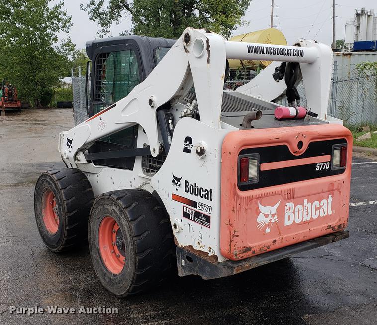 image for item EF9821 2012 Bobcat S770 skid steer