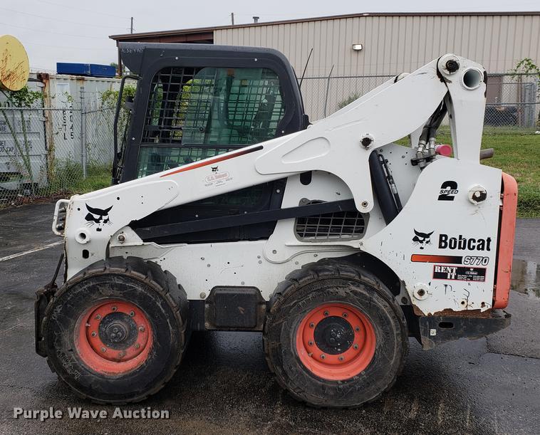 image for item EF9821 2012 Bobcat S770 skid steer