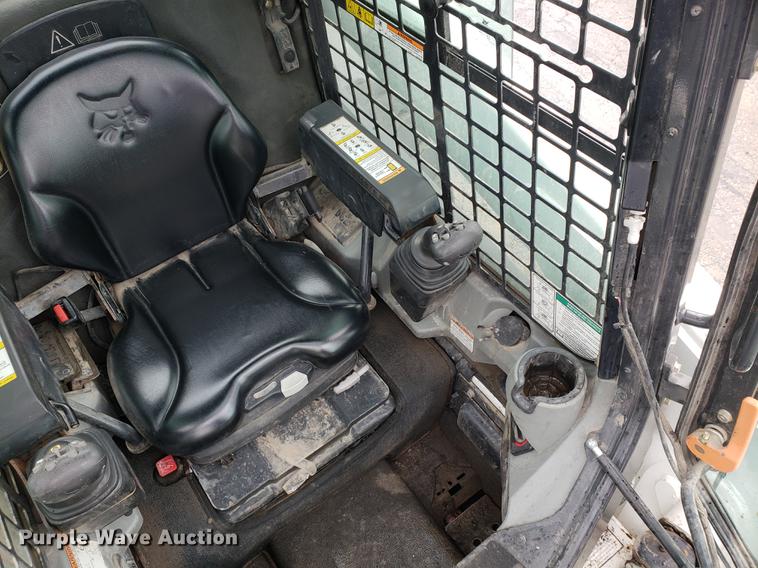 image for item EF9821 2012 Bobcat S770 skid steer