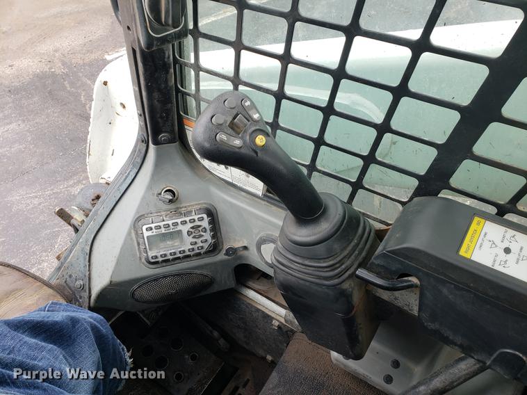 image for item EF9821 2012 Bobcat S770 skid steer