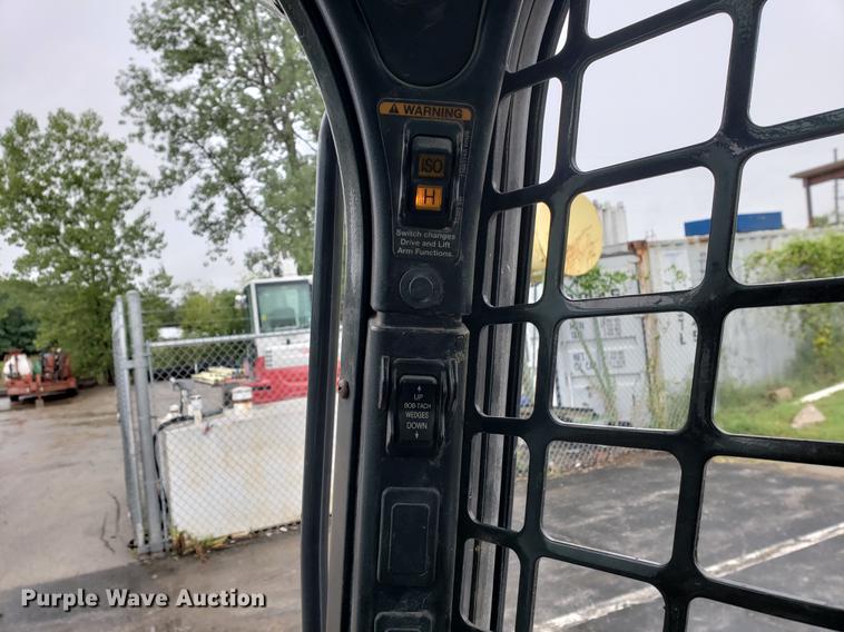 image for item EF9821 2012 Bobcat S770 skid steer