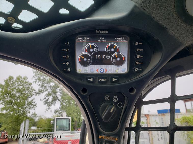 image for item EF9821 2012 Bobcat S770 skid steer