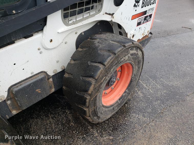 image for item EF9821 2012 Bobcat S770 skid steer