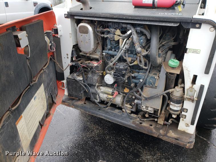 image for item EF9821 2012 Bobcat S770 skid steer