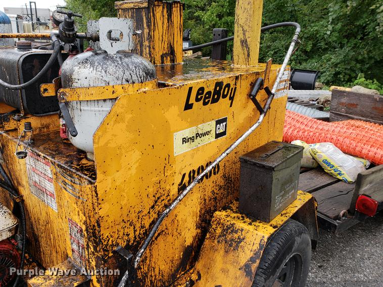 image for item EF9822 Lee Boy L250 tack wagon