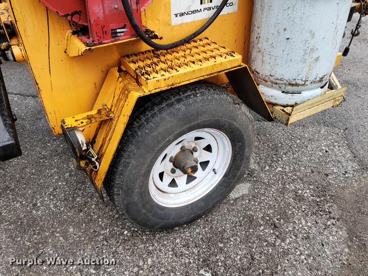 image for item EF9822 Lee Boy L250 tack wagon