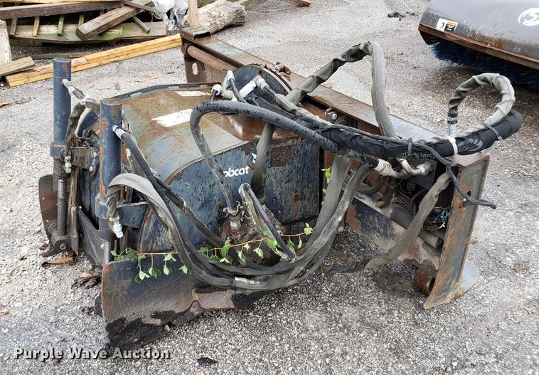 image for item EF9824 Bobcat cold planer