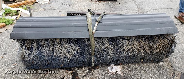 image for item EF9825 Bobcat skid steer broom