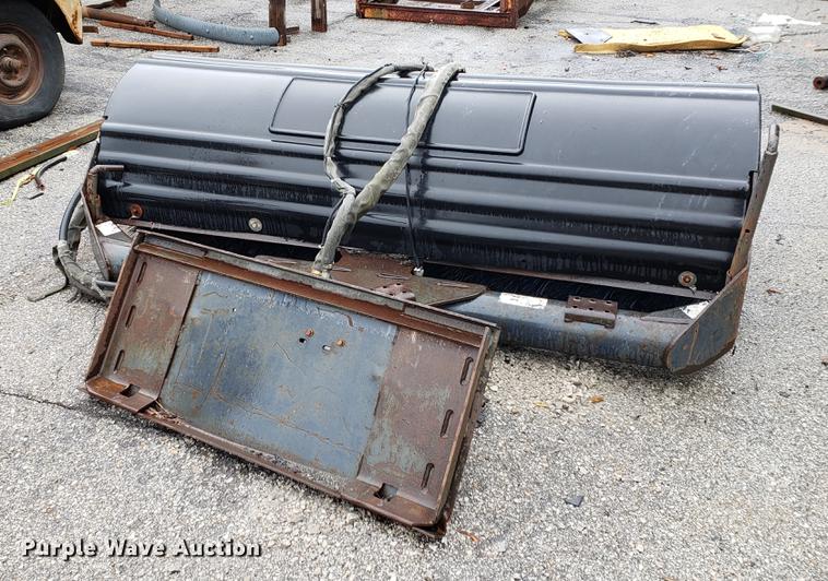 image for item EF9825 Bobcat skid steer broom