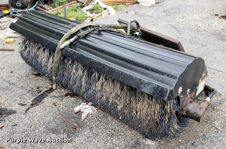 image for item EF9825 Bobcat skid steer broom