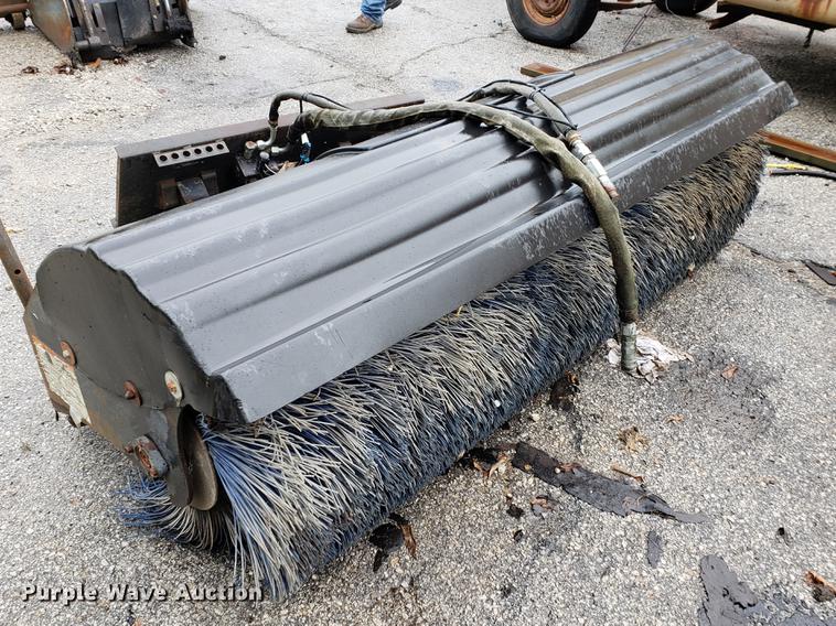 image for item EF9825 Bobcat skid steer broom