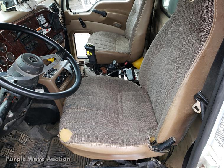 image for item EF9827 2007 Mack CV713 dump truck