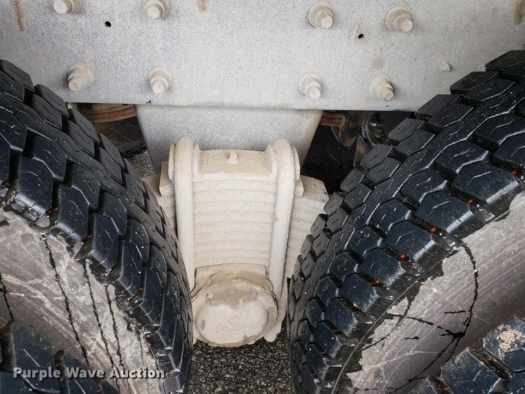 image for item EF9827 2007 Mack CV713 dump truck