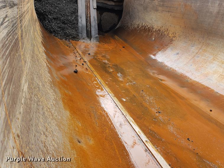 image for item EF9827 2007 Mack CV713 dump truck