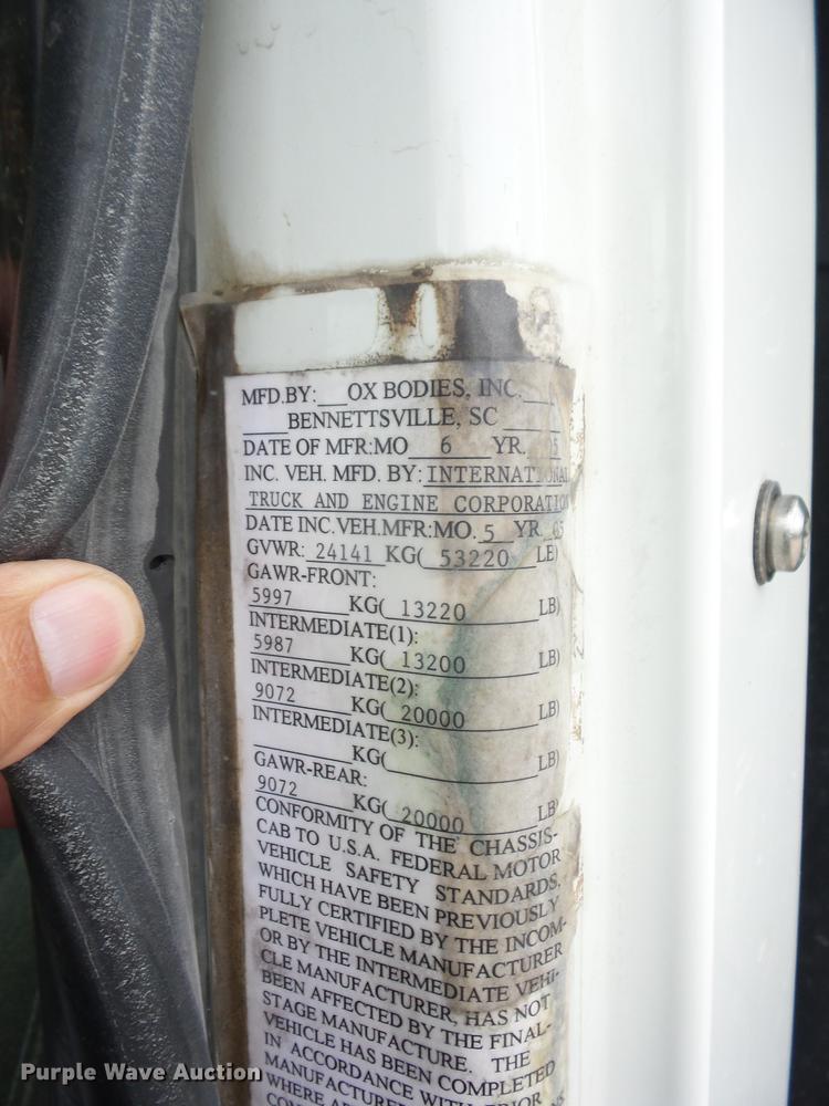 image for item EI9909 2006 International 7500 dump truck