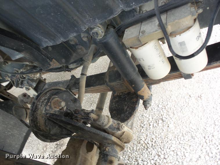 image for item EI9909 2006 International 7500 dump truck