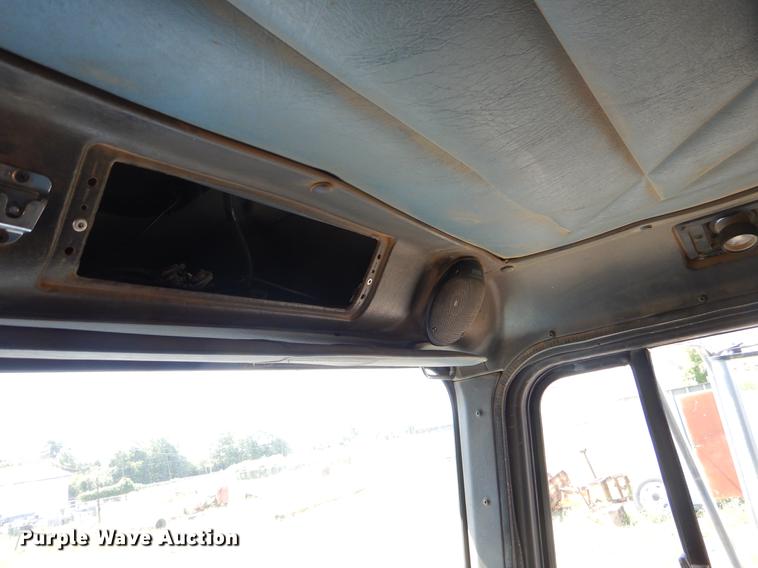 image for item EK9632 1995 International 9400 dump truck