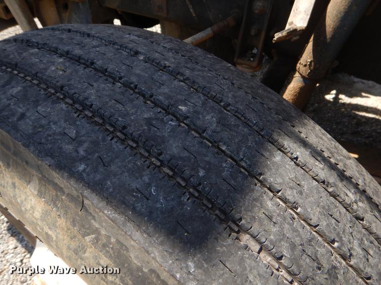 image for item EK9632 1995 International 9400 dump truck