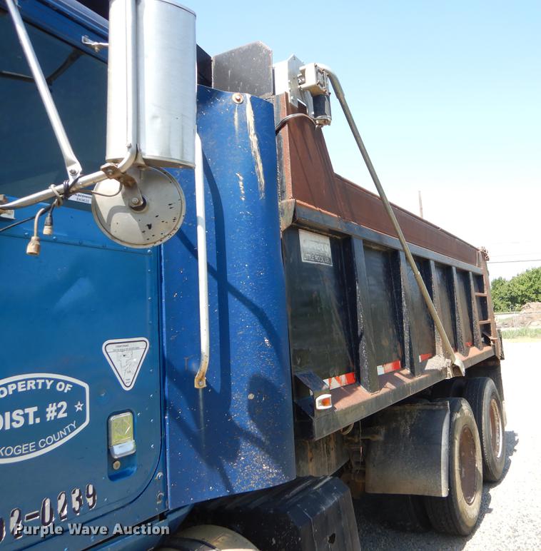 image for item EK9632 1995 International 9400 dump truck