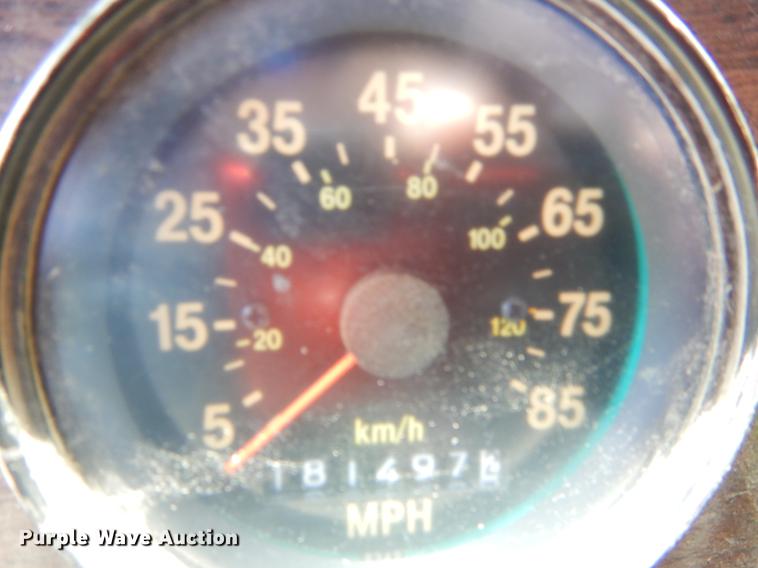 image for item EK9633 1989 Freightliner FLD dump truck