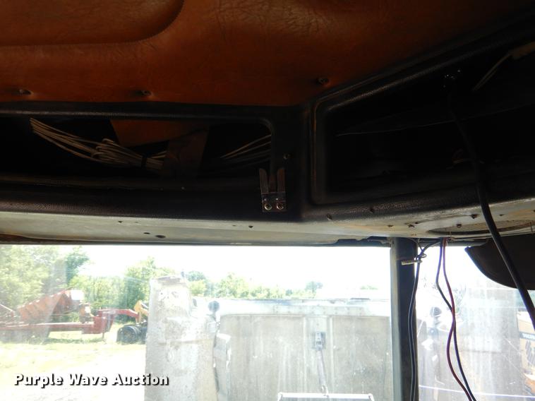 image for item EK9633 1989 Freightliner FLD dump truck