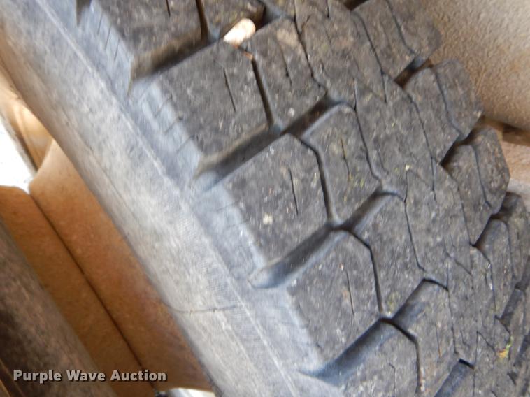 image for item EK9633 1989 Freightliner FLD dump truck