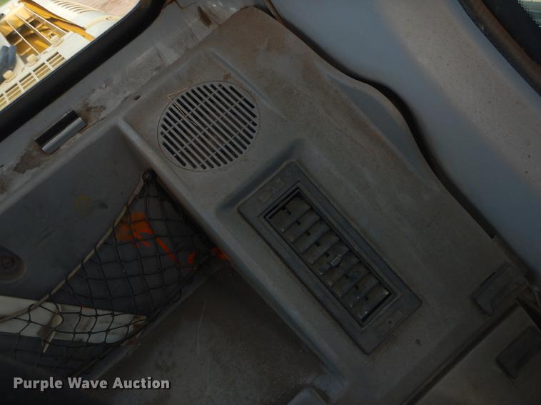 image for item EK9733 2004 Kobelco SK250LC excavator