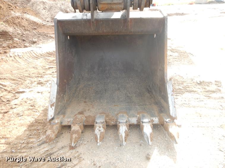 image for item EK9733 2004 Kobelco SK250LC excavator