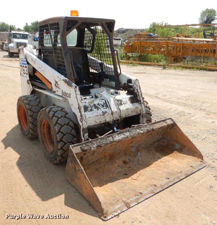image for item EK9744 2002 Bobcat 763 skid steer