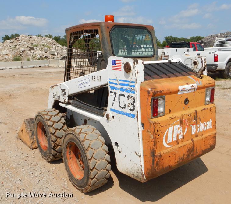 image for item EK9744 2002 Bobcat 763 skid steer