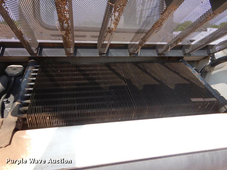 image for item EK9744 2002 Bobcat 763 skid steer