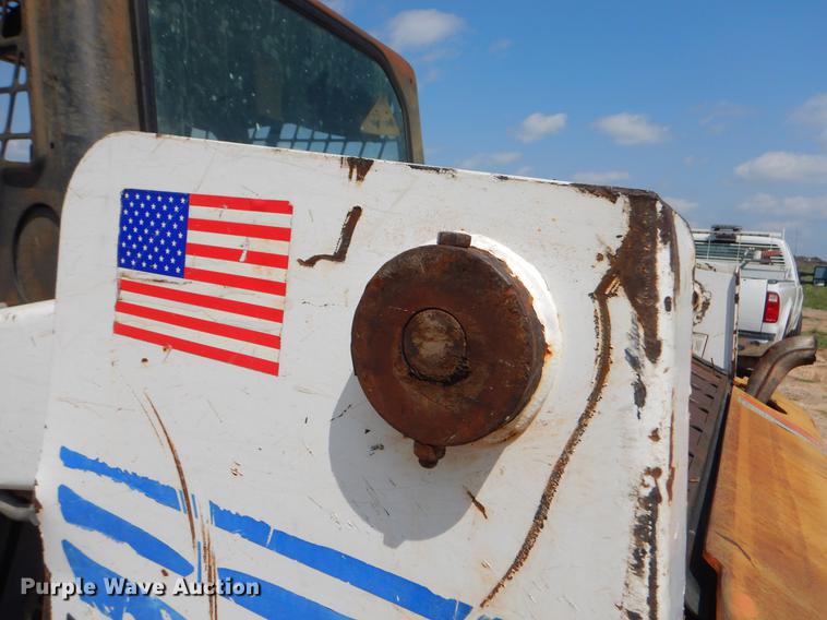 image for item EK9744 2002 Bobcat 763 skid steer