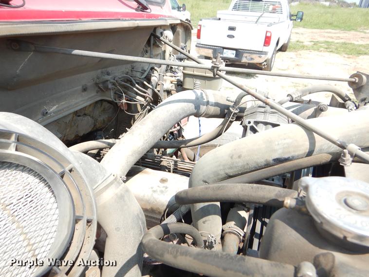 image for item EK9745 1990 International 4700 dump truck