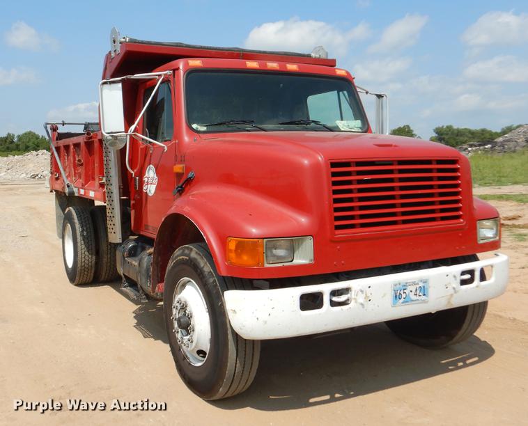 image for item EK9746 1991 International 4700 dump truck