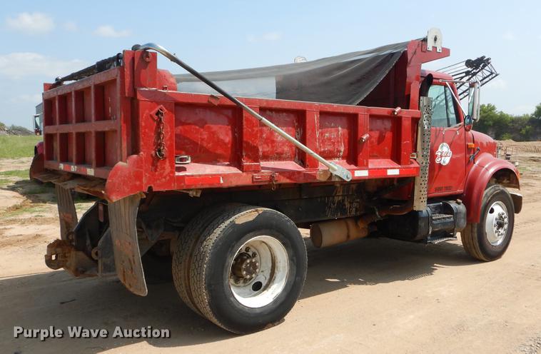 image for item EK9746 1991 International 4700 dump truck