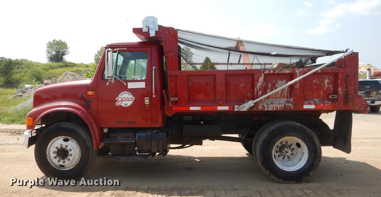 image for item EK9746 1991 International 4700 dump truck