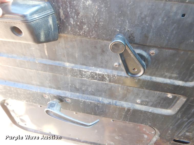 image for item EK9746 1991 International 4700 dump truck