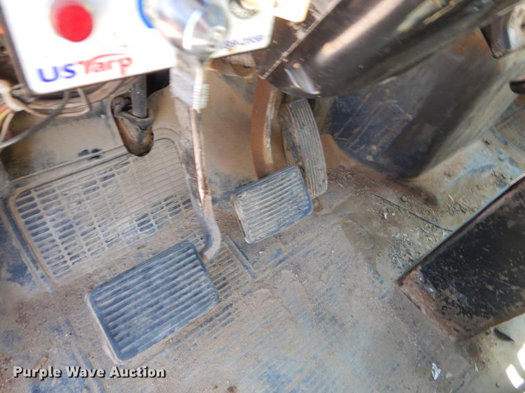 image for item EK9746 1991 International 4700 dump truck